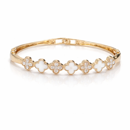 Snow Clover Bracelet